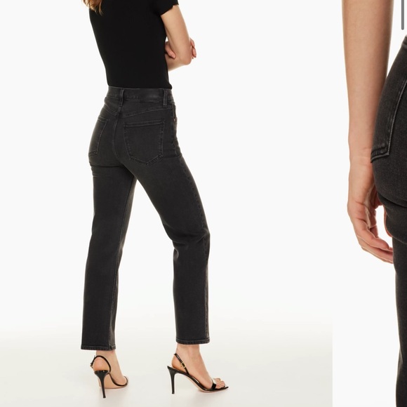 ARITZIA DENIM FORUM HI RISE STRAIGHT JEANS SIZE 28L - Picture 4 of 4
